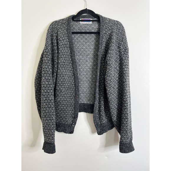 Vintage Sweater Graphix Grey Cardigan Sweater - Picture 8 of 8